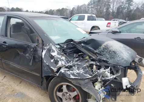 2004 Toyota Corolla Le z USA, uszkodzony, nr VIN 2T1BR32E64C278972